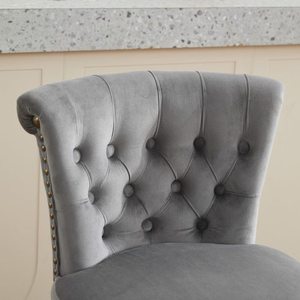 Ensemble de 2 tabourets de bar à hauteur de comptoir de 26 po, pivotants à 360°, convertibles, avec dossier capitonné à la main et bords garnis de boutons - Product Image 6