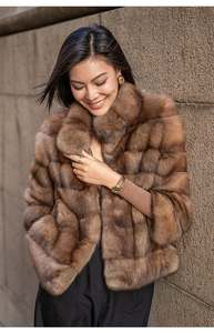 <span class=keywords><strong>Cappotto</strong></span> Personalizzato all'Ingrosso in Vera Pelliccia di Visone e Zibellino, Lussuoso, Soffice ed Elegante, Modello Corto Classico con <span class=keywords><strong>Collo</strong></span> Alto da Donna - Product Image 6