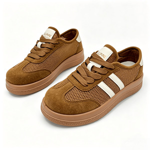 Maison High Quality Retro Leather Versatile Casual Lace up Flat Bottomed Training Shoes Designer Casual Shoes - Product Image 5