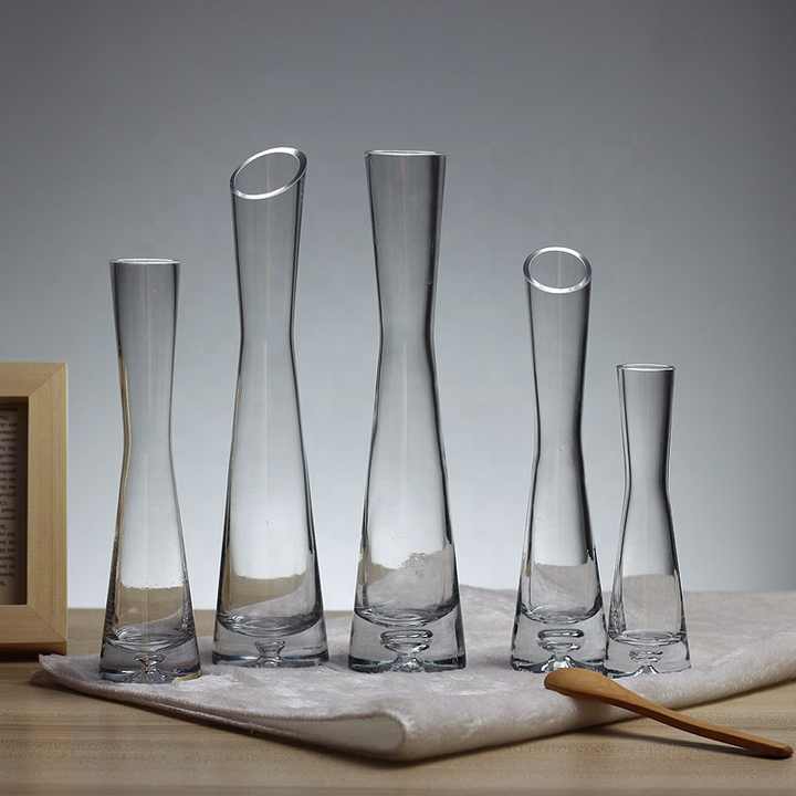 Wholesale Table Decor Clear Glass Flower Vase Glass Home Decoration Office Decorative Slant Rim Vase
