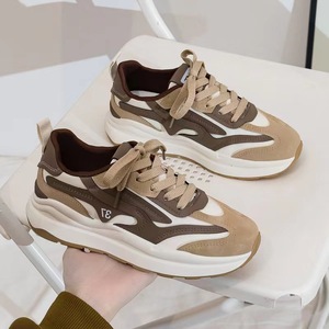 Chaussures de sport décontractées à semelle épaisse pour femmes, toutes saisons, nouvelle collection printemps-automne 2026, respirantes, en maille blanche - Product Image 2