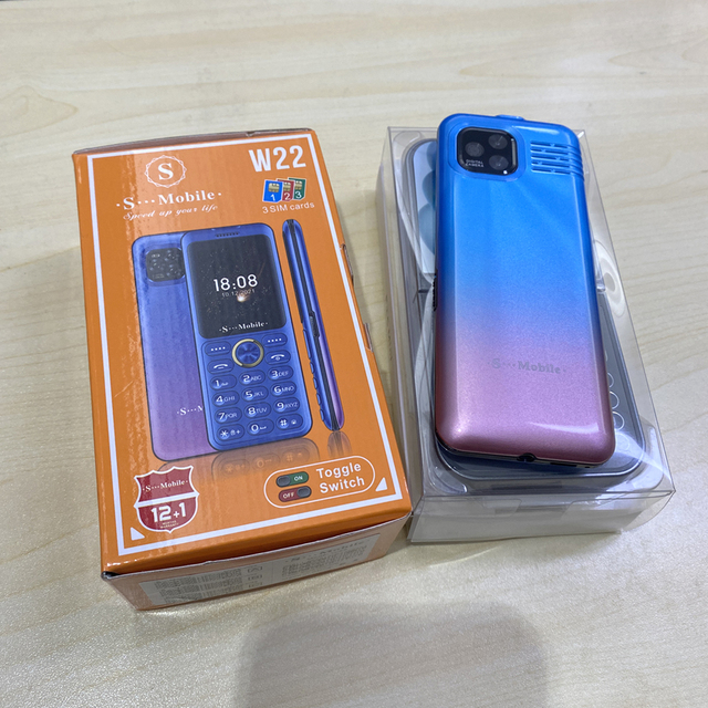 W22 New bar Feature Phone Big With Battery Torch Light 3Sim Cards 2.2 LCD Screen FM Radio Support Multi-language Mobile Phone