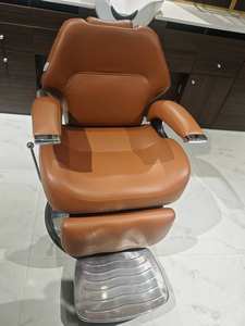 Silla de Peluquería DM Antique Gold para Hombre, Mueble Clásico Vintage para Salón de Barbería, Silla de Peluquería de Lujo al por Mayor para Salones - Product Image 5