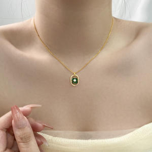 Pendentif en perle naturelle en argent sterling S925 pour femmes avec trèfle à quatre feuilles zircon niche mode clavicule chaîne bijoux de mode - Product Image 2