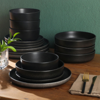 EKA Ensemble de 16 assiettes en céramique noire mate, vaisselle élégante et minimaliste, ensemble d'assiettes et de bols pour la maison moderne, restaurant, vente en gros