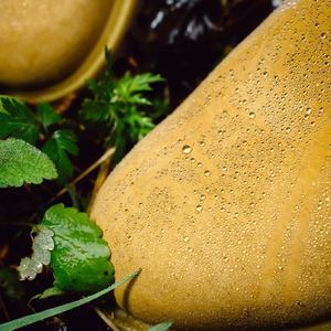 Botas de Senderismo Amarillas de Cuero Genuino Impermeables y Antideslizantes para Hombre y Mujer, Botas de Seguridad de Diseño de Lujo para Todas las Temporadas - Product Image 4