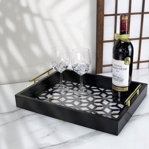 Plateau de présentation élégant et minimaliste en acrylique noir ajouré pour aliments et <span class=keywords><strong>vin</strong></span>, idéal pour la table et le rangement - Product Image 1