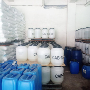 Agente Espumante para el Cuidado de la Piel CAS 61789-40-0 Cocoamidopropil Betaína Capb Cab-35 Líquido 35 Cocoamidopropil Betaína - Product Image 2