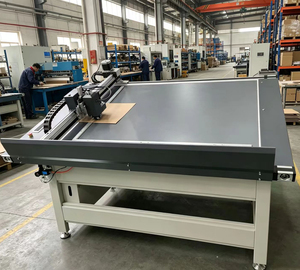 Cortadora CNC de Cama Plana con <span class=keywords><strong>Software</strong></span> CAD/CAM para Marcos de Fotos, Cartulinas y Patrones Artísticos Complejos - Product Image 1