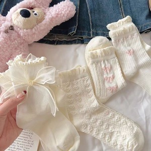 Chaussettes en dentelle blanches pour femmes, mi-mollet, respirantes, absorbant la transpiration, style japonais JK, avec nœud Mary Jane, confortables, taille jeune - Product Image 2