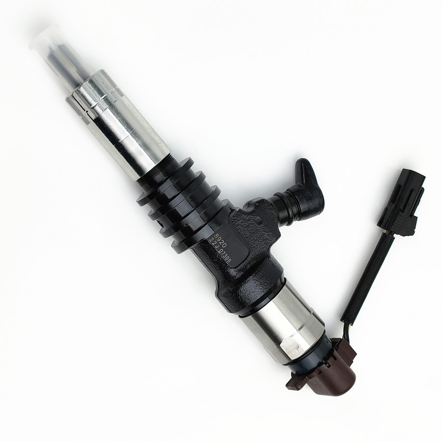 Diesel Injector 095000-8290 Common Rail Injector ME306398 for Mitsubishi 6M60