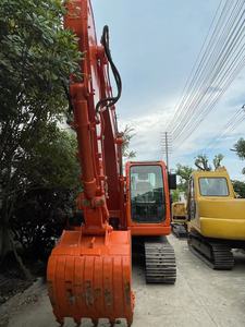 Excavatrice d'occasion, matériel de terrassement, DOOSAN DX140LC à vendre - Product Image 2
