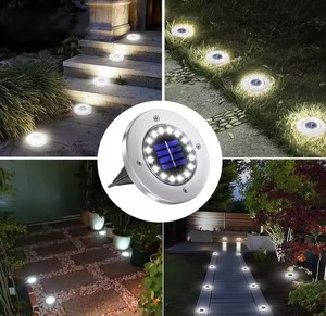<span class=keywords><strong>Lampe</strong></span> solaire LED sans fil à encastrer pour terrasse, <span class=keywords><strong>jardin</strong></span>, énergie solaire, lampadaire encastré à piquet en acier inoxydable - Product Image 4