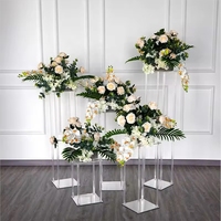 Support à fleurs et centres de table en acrylique cristallin pour mariages, décorations élégantes pour tables de mariage et arrangements pour lieux de mariage