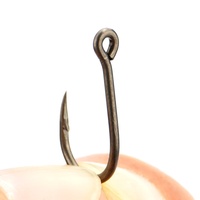 Hameçons à poissonner Hirisi 8001 en acier inoxydable avec revêtement en carbone élevé, hameçons à barbelures pour la pêche à la carpe, emballage avec boîte originale, 50 pièces par paquet