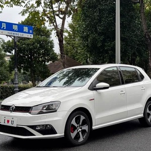 <span class=keywords><strong>Polo</strong></span> <span class=keywords><strong>GTI</strong></span> 1.4L Turbo 7DCT FWD Compacto Deportivo de Gasolina Hatchback Aspire 2016 Usado, Volante a la Izquierda, 50001-75000 Millas - Product Image 2