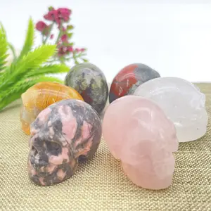 Mini têtes de mort en cristal naturel, 2 pouces, accessoire en Quartz, Rose, sculpté à la main, pour décoration, vente en gros,