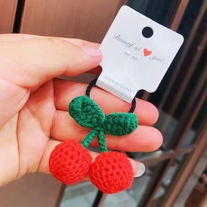 กิ๊บติดผมและยางรัดผมโครเชต์รูปเชอร์รี่หวานๆ ทำมือ น่ารัก ทันสมัย เหมาะสำหรับเด็ก เป็นของขวัญ - Product Image 4