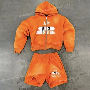 Conjunto Deportivo Personalizado Oversize con Estampado Serigrafiado y Efecto Desgastado por el Sol para Hombre, Conjunto de Dos Piezas con Pantalones Cortos y Sudadera con Cremallera - Product Image 1