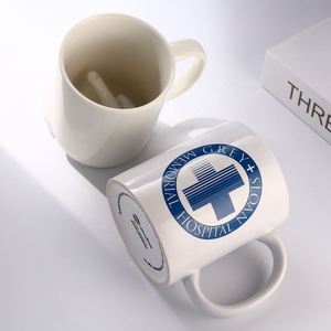 Tazas de Café Blancas de 310 ml (11 oz) al por Mayor, Tazas Divertidas con Diseño de Dedo Medio y Tazas de Cerámica con Estilo 3D para Café, Té y Leche - Product Image 5