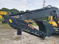 Excavatrice sur chenilles HX245 à économie d'énergie, poids opérationnel de 26,8 tonnes, godet de 1,5 m³ avec godet de criblage inclinable