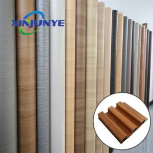 Fournisseur de rouleaux de feuilles de PVC semi-rigides de qualité supérieure, de films de lamination PVC, de rouleaux de membrane sous vide et de films vinyles pour transfert thermique. - Product Image 3