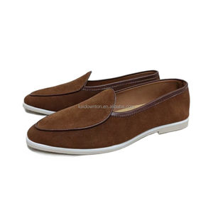En stock Mocassins de <span class=keywords><strong>luxe</strong></span> en <span class=keywords><strong>daim</strong></span> de vache pour <span class=keywords><strong>homme</strong></span> chaussures Italie mode bureau hommes affaires mocassins décontractés Zapatos personnaliser usine de chaussures - Product Image 3