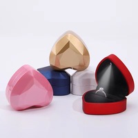 Boîte à bijoux en forme de cœur personnalisée de luxe avec éclairage LED et doublure en velours pour la Saint-Valentin - OEM disponible
