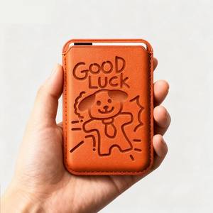 Tarjetero Magnético de PU Grabado con Diseño Personalizado, Tipo Cartera Corta - Product Image 1