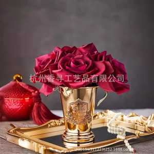 เครื่องประดับกุหลาบหอมเคลือบทอง รูปทรงกะทัดรัด ตกแต่งห้องนั่งเล่น งานแต่งงาน ใช้งานได้นาน 6 เดือนถึง 1 ปี - Product Image 2