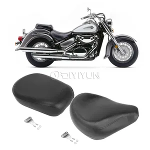2ピース/セットReplacement PU Leather Black Front Rear Motorcycle SeatためYamaha Drag Star XVS 650 400 1998-2012