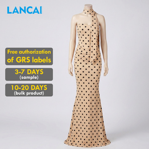 Vestido Maxi de Poliéster Reciclado con Estampado de Lunares, Estilo Sirena, Sostenible, sin Tirantes, para Cóctel o Noche, con Pañuelo, MOQ Bajo, Personalizado OEM - Product Image 1