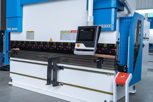 森丰飞力克1000KN 10ft金属薄板折弯机手动压弯机铝不锈钢门生产 - Product Image 2