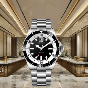 Elegante reloj con correa de cuero elaborado con mecanismo de cuarzo refinado para una comodidad pulida - Product Image 1