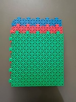 Tapis de sol moderne suspendu antidérapant et imperméable en PP, motif losange, garantie 3 ans, installation par clips pour gymnase scolaire