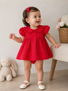 Robe pour bébé fille à manches bouffantes texturées et col Peter Pan en dentelle pour tout-petits - Product Image 3