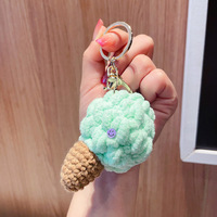 Porte-clés en crochet fait main personnalisé en gros, adorable pendentif en fil tricoté en forme de cornet de crème glacée, pendentif dessert en métal