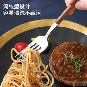 Prêt à expédier 24 pièces ustensiles manche en bambou vaisselle couteau <span class=keywords><strong>fourchette</strong></span> et cuillère ensemble de couverts en acier inoxydable avec support boîte verte - Product Image 2