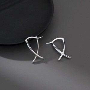 S925 <strong>Sterling</strong> <strong>Silver</strong> <strong>Earrings</strong> for Women Elegant Geometric Ear Jewelry High-End Sense <strong>Small</strong> Exquisite Stud <strong>Hoop</strong> <strong>Earrings</strong> - Product Image 3