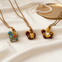 Offre Spéciale 2026 Année du Cheval Édition Limitée Collier en laiton plaqué or 18 carats avec poney en émail coloré et cordon pour Femmes et Enfants, Bijou porte-bonheur amusant