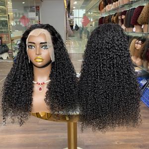 Perruque Pixie Curl 12A de 24 pouces avec une dentelle transparente 13x4 pour un look impeccable - Product Image 2