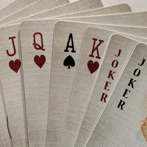 Impression personnalisée <span class=keywords><strong>Acheter</strong></span> en gros de haute qualité Logo noir US Koweït Fabricants d'imprimantes en plastique Papier Cartes à jouer <span class=keywords><strong>Poker</strong></span> en vrac - Product Image 1