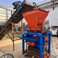 Petite machine de fabrication de blocs de pavé QT4-30B rentable, à pression hydraulique, fonctionnement automatique, économe en énergie, pour ciment