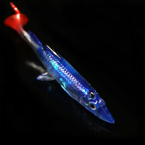 Señuelo de pesca de agua dulce con anzuelo único y cola roja, cebo suave biónico de 8 cm y 6 g para lubina, paquete de 7 - Product Image 1