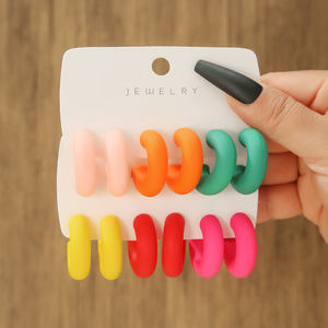 Pendientes de aro de resina con forma de estrella para mujer, joyería geométrica colorida, accesorio de moda - Product Image 2