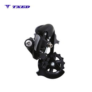 Dérailleur arrière VTT <span class=keywords><strong>7</strong></span> vitesses en alliage d'aluminium durable ARDM310DLC avec conception légère pour un changement de <span class=keywords><strong>vitesse</strong></span> fluide - Product Image 1
