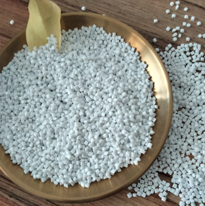 Granules en plastique de matière première en plastique d'ANIMAL FAMILIER à haute brillance de catégorie de boursouflure pour le moulage - Product Image 4