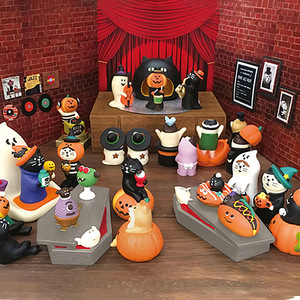 Cute Halloween Resin Figurines Pumpkin Ghost Faces Handmade Desktop Home Decor Indoor Decoration - Product Image 1
