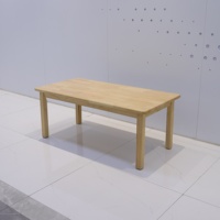 Table d'activités rectangulaire en bois de caoutchouc pour enfants de maternelle