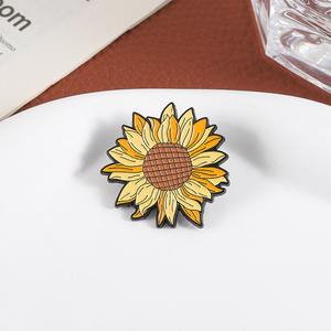 Nouveau tournesol fleur émail broches femmes alliage bijoux doux émail épinglettes collier aiguilles pour mariages pour enfants - Product Image 5